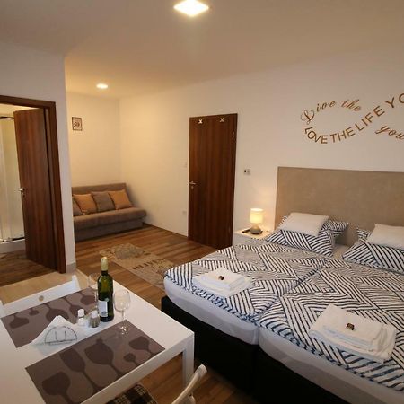 Szent Ivan Apartman Eğri Dış mekan fotoğraf