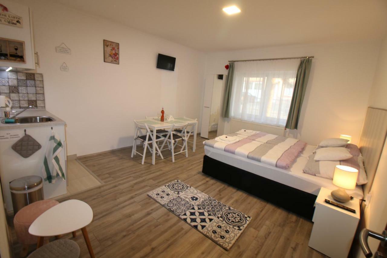 Szent Ivan Apartman Eğri Dış mekan fotoğraf