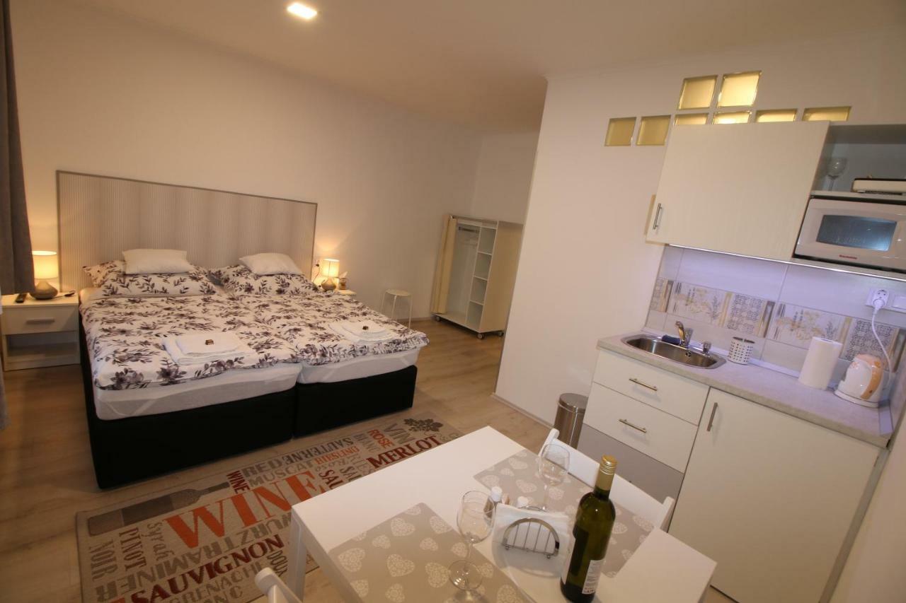 Szent Ivan Apartman Eğri Dış mekan fotoğraf