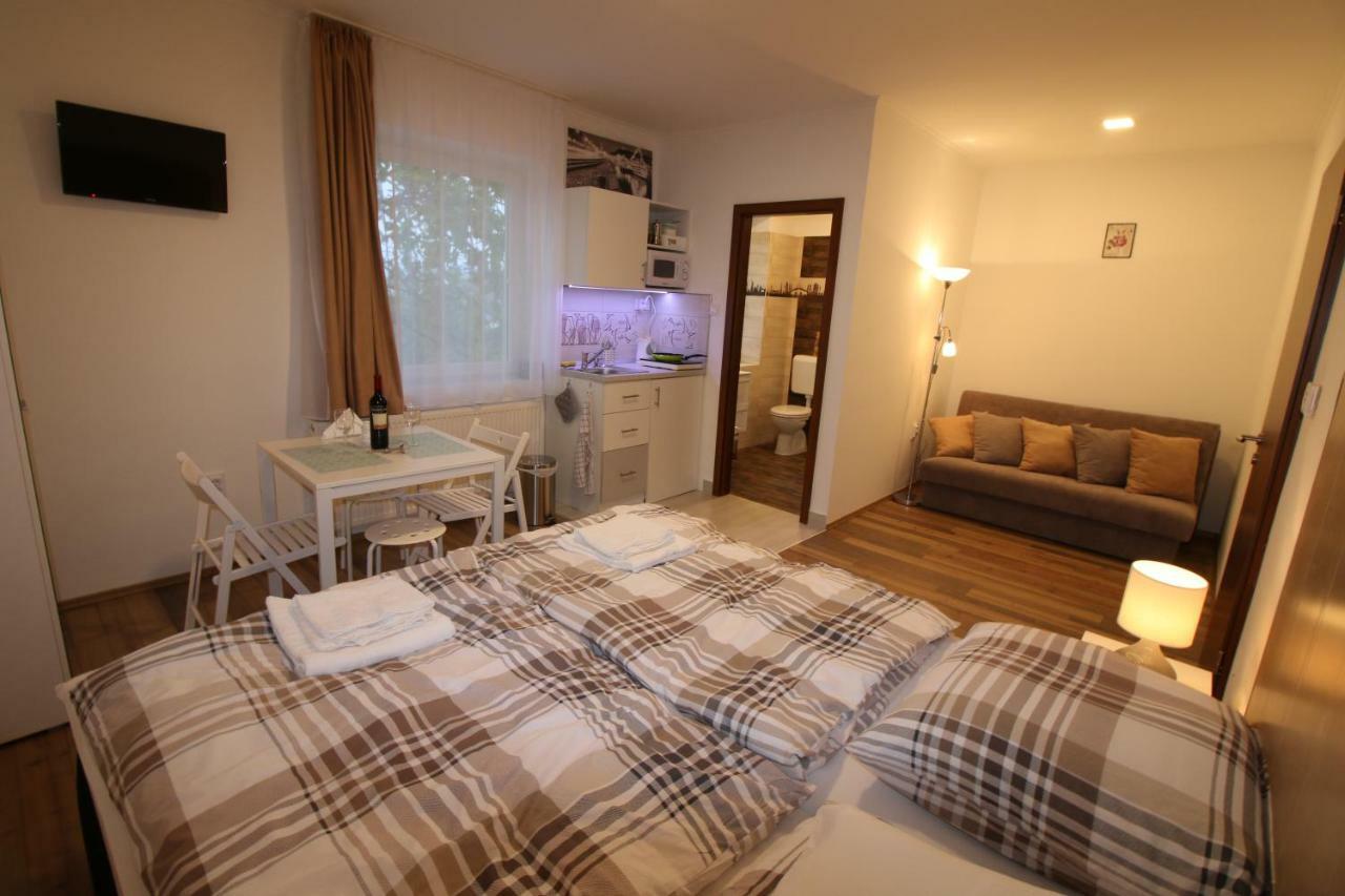 Szent Ivan Apartman Eğri Dış mekan fotoğraf